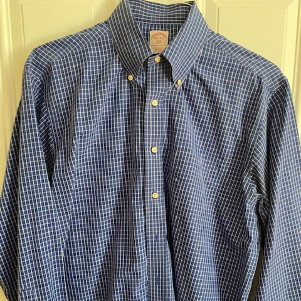 Brooks Brothers Blue checked button down shirt